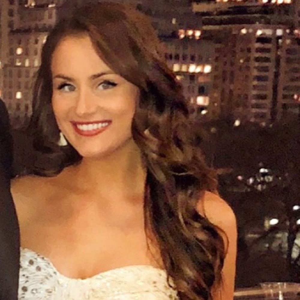 Meet your Posher, Caroline